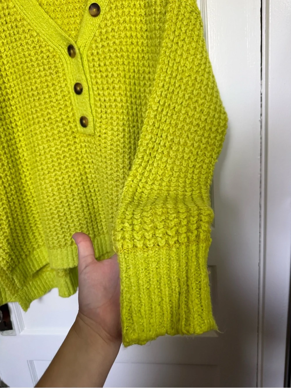 Free People Whistle Thermal Henley Lime Green Chunky Oversized V-Neck Pullover L